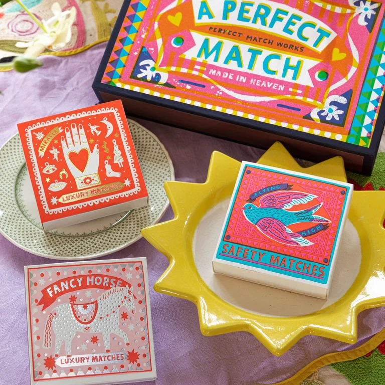 B269 Fancy Horse Matches - Image 2
