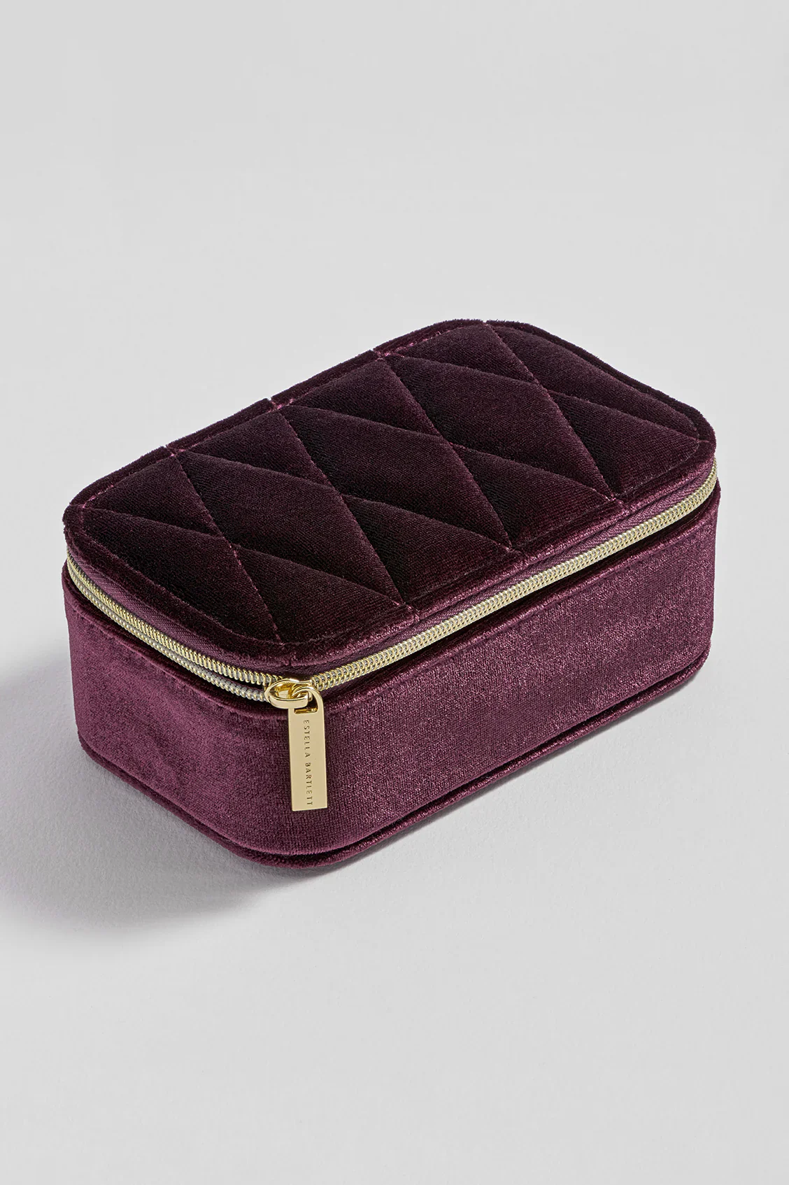 EBP6944 Quilted lid mini jewellery box burgundy velvet - Image 2