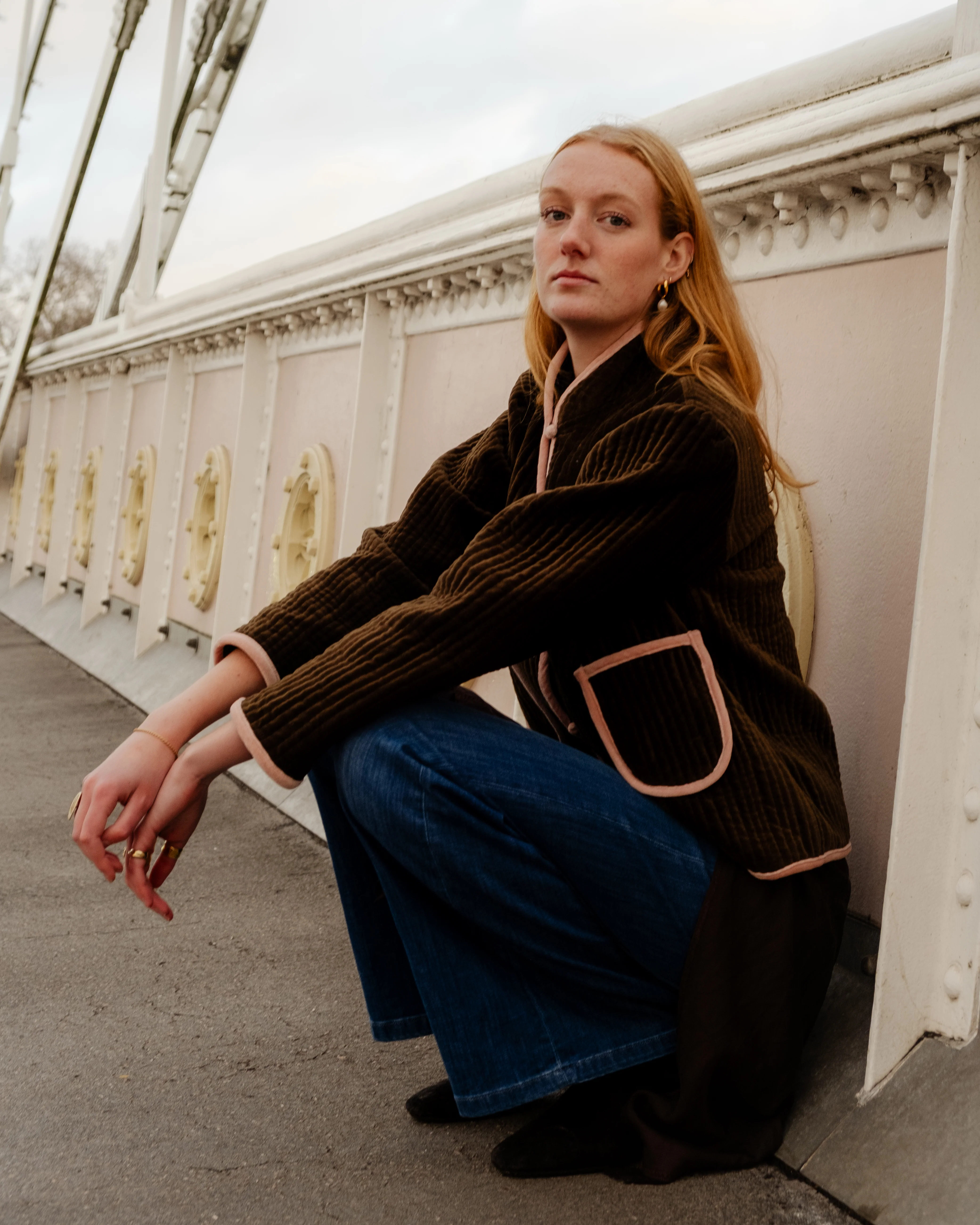 Ellie Velvet Jacket in Olive Brown - Image 5