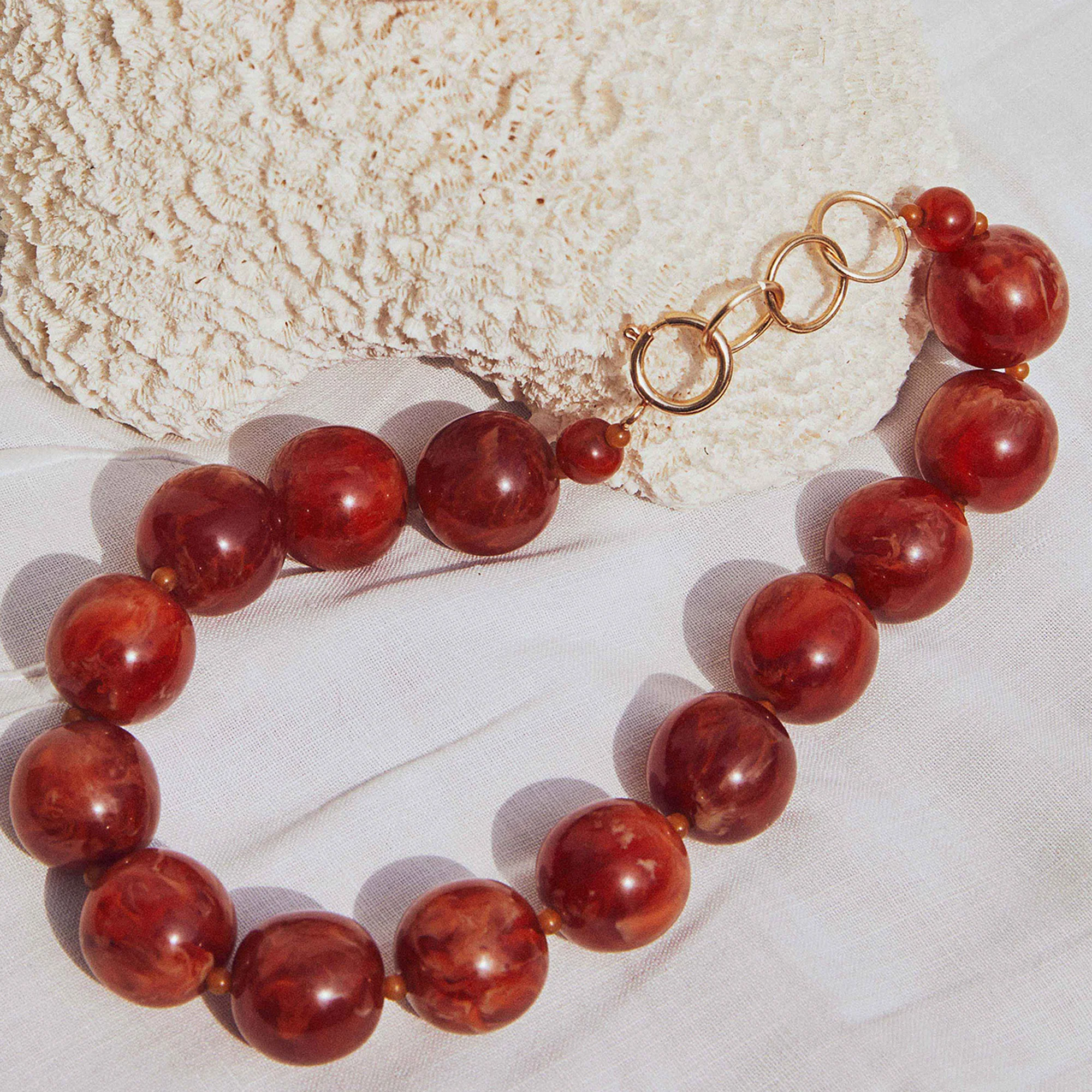 Gigi Maxi Necklace Tortoise