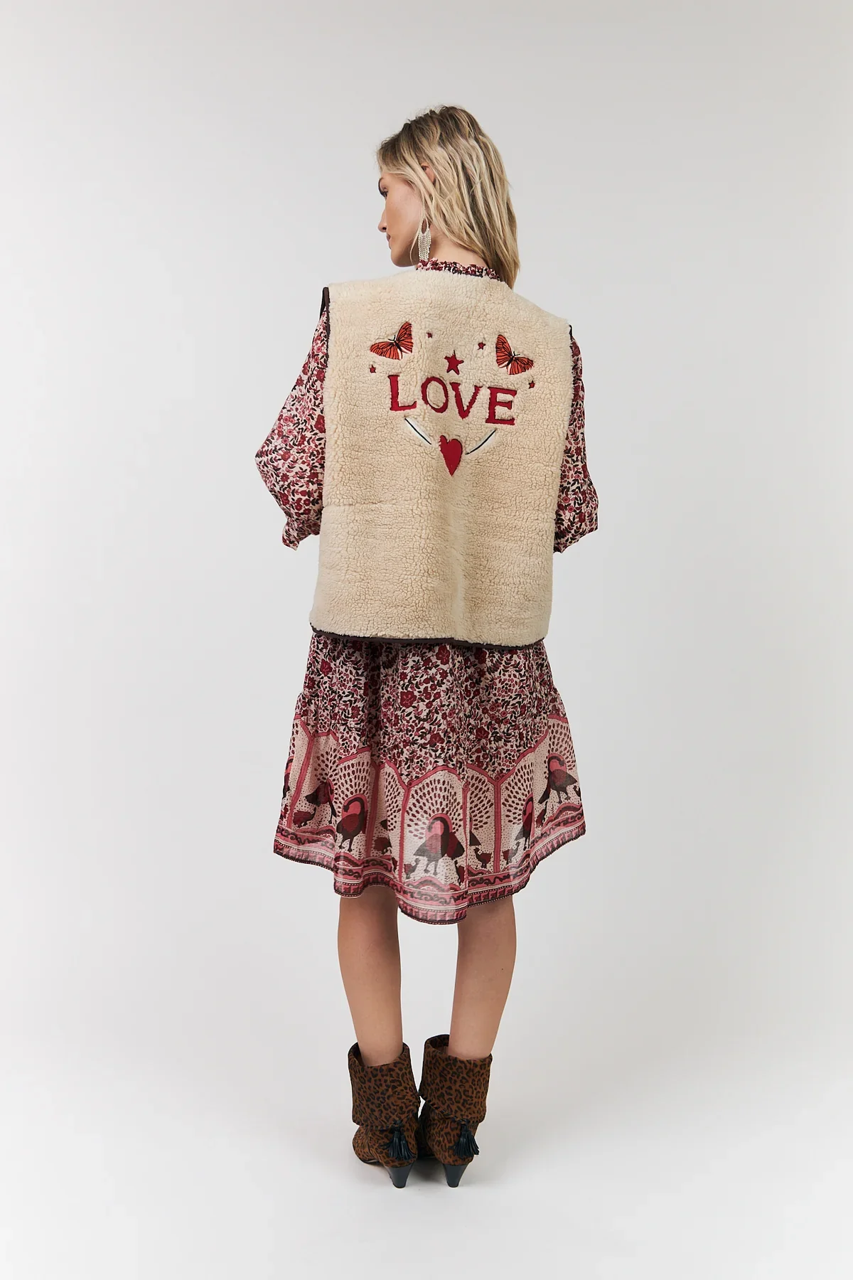 JaceLL Love Vest - Beige - Image 3
