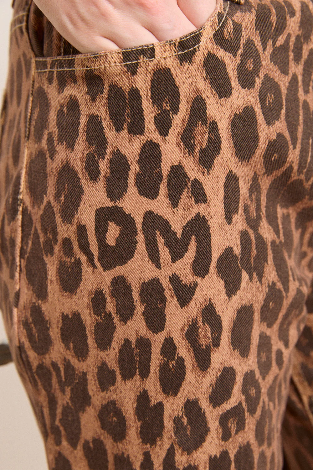 Kenny Twill Trousers - Leopard - Image 5