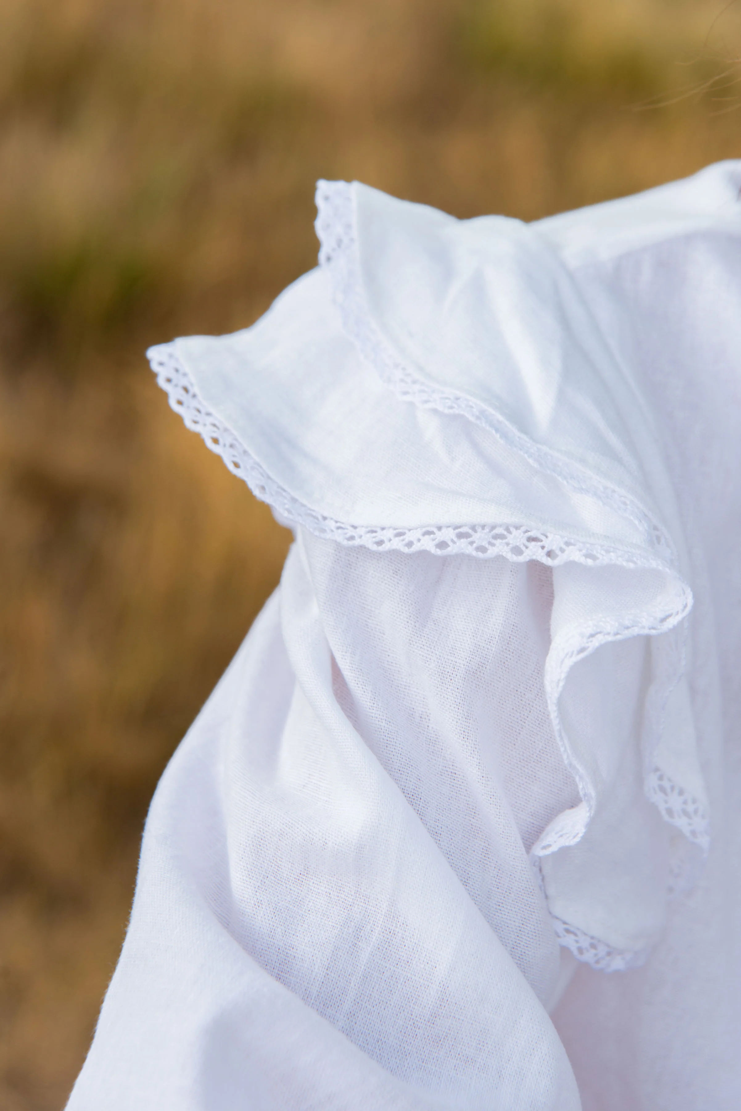Willow Blouse in White Linen - Image 3